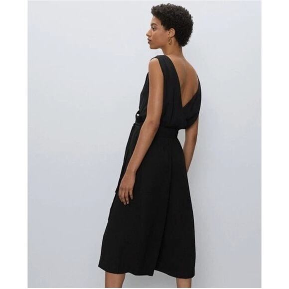 Aritzia Babaton Maximillian Jumpsuit in Black Size Small - Picture 3 of 7